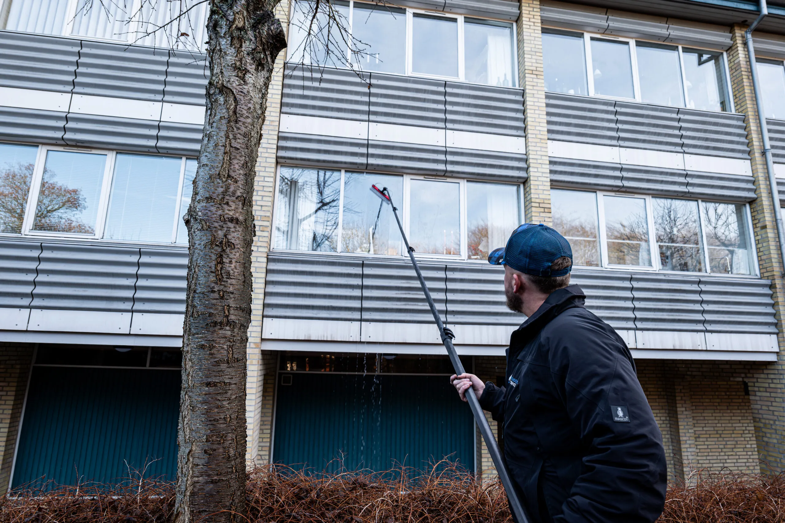 Kontakt og tilbud hos M.H. Ejendomsservice